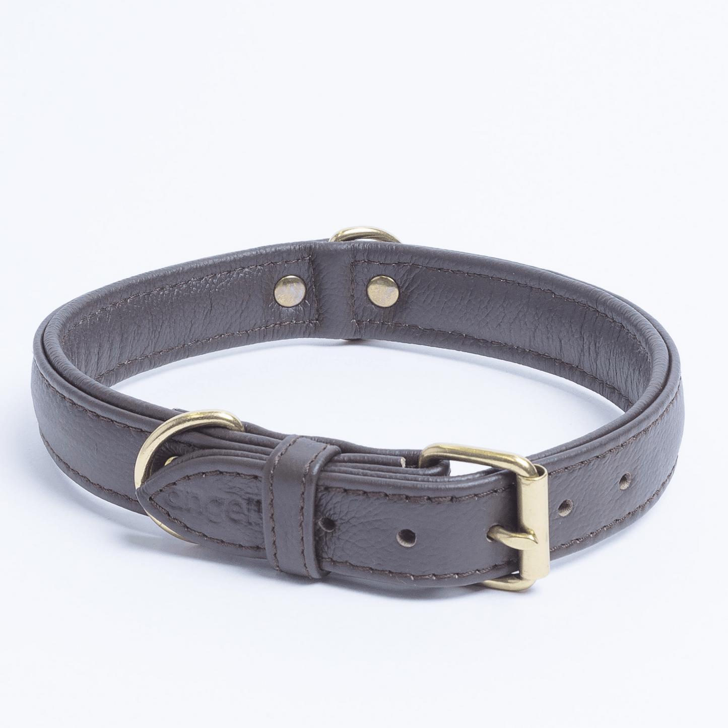 Alpine Dog Collar: A Touch of Luxury and Versatility