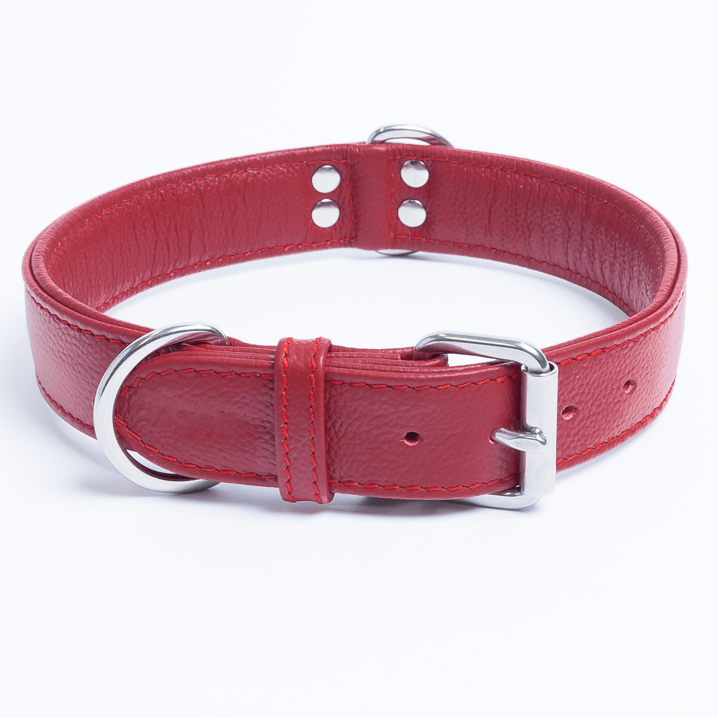 Alpine Dog Collar: A Touch of Luxury and Versatility