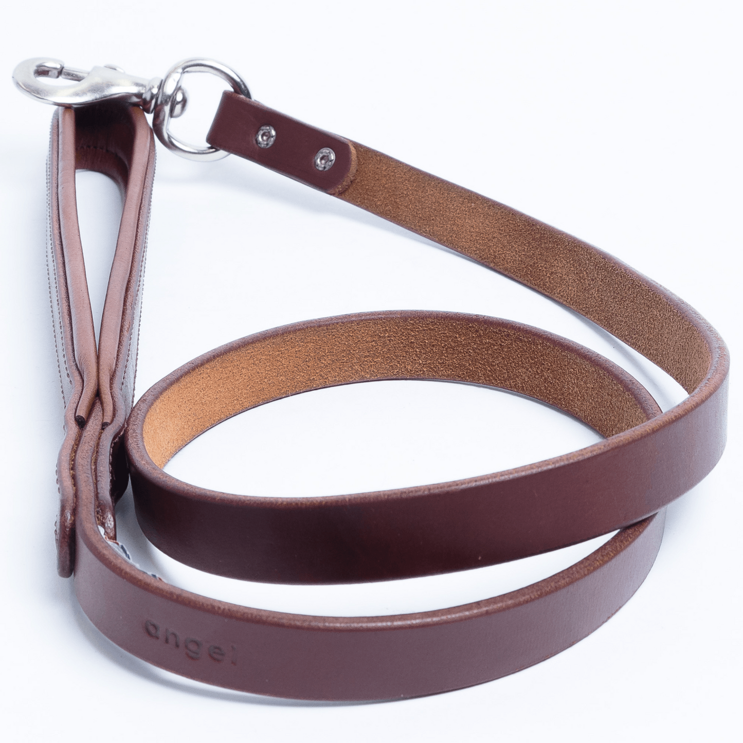 Dallas Dog Leash: Crafted from Premium Argentinean Leather