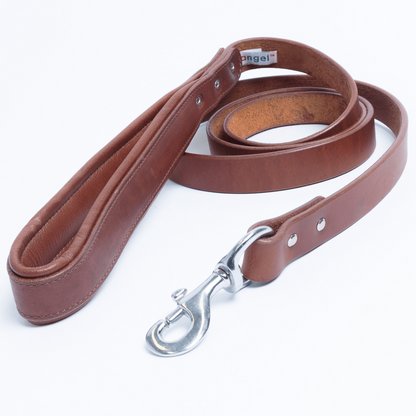 Dallas Dog Leash: Crafted from Premium Argentinean Leather