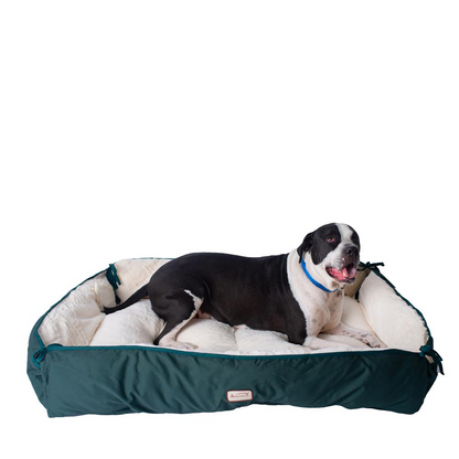 Armarkat Large Laurel Green & Ivory Pet Bed and Mat