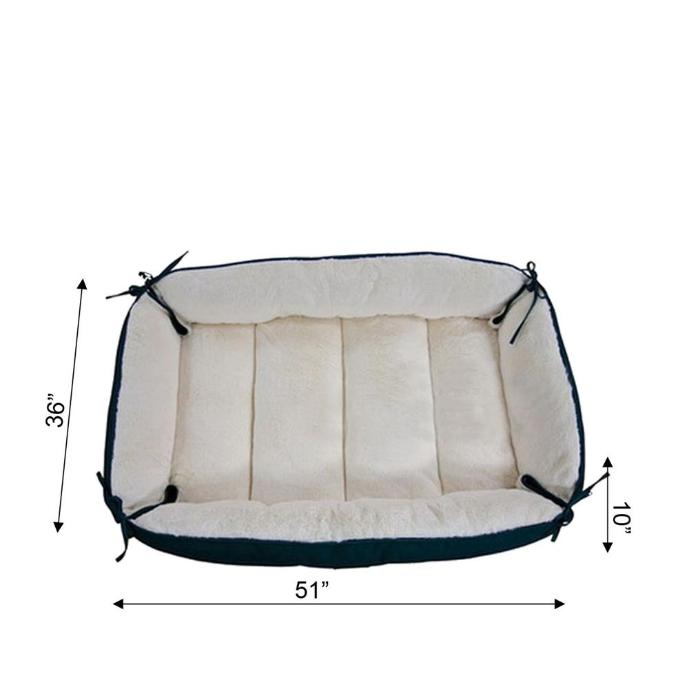 Cama y tapete extra grande para mascotas Armarkat en verde y marfil - Modelo D04HML/MB-X