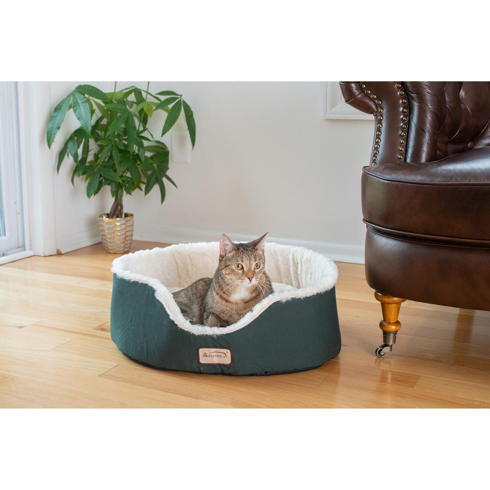 Armarkat Laurel Green and Ivory Pet Bed - Model C04HML/MB