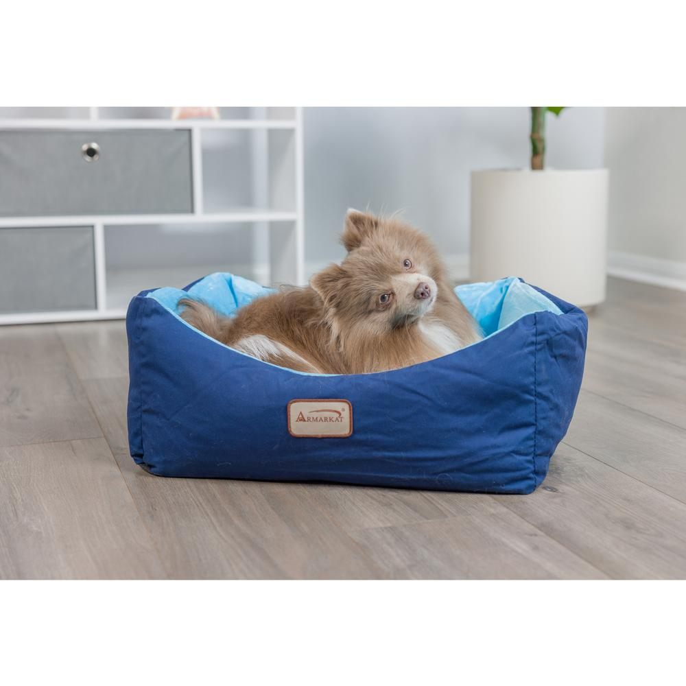 Armarkat Pet Bed in Blue