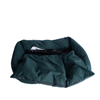 Cama grande para mascotas con refuerzo verde laurel - Armarkat D01FML-L