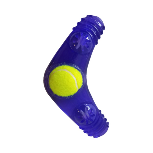 Boomerang con relleno de golosinas y chirriador con pelota de tenis 