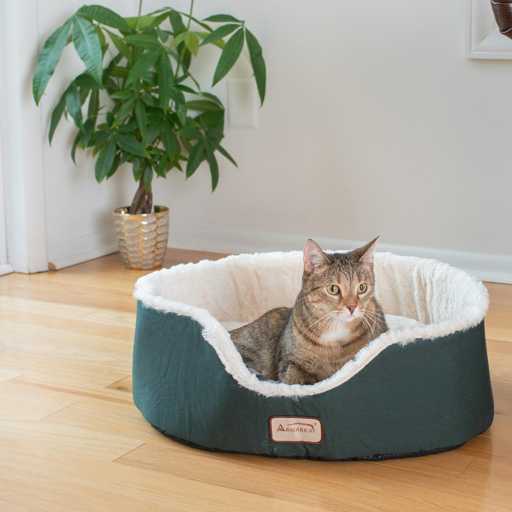 Armarkat Laurel Green and Ivory Pet Bed - Model C04HML/MB