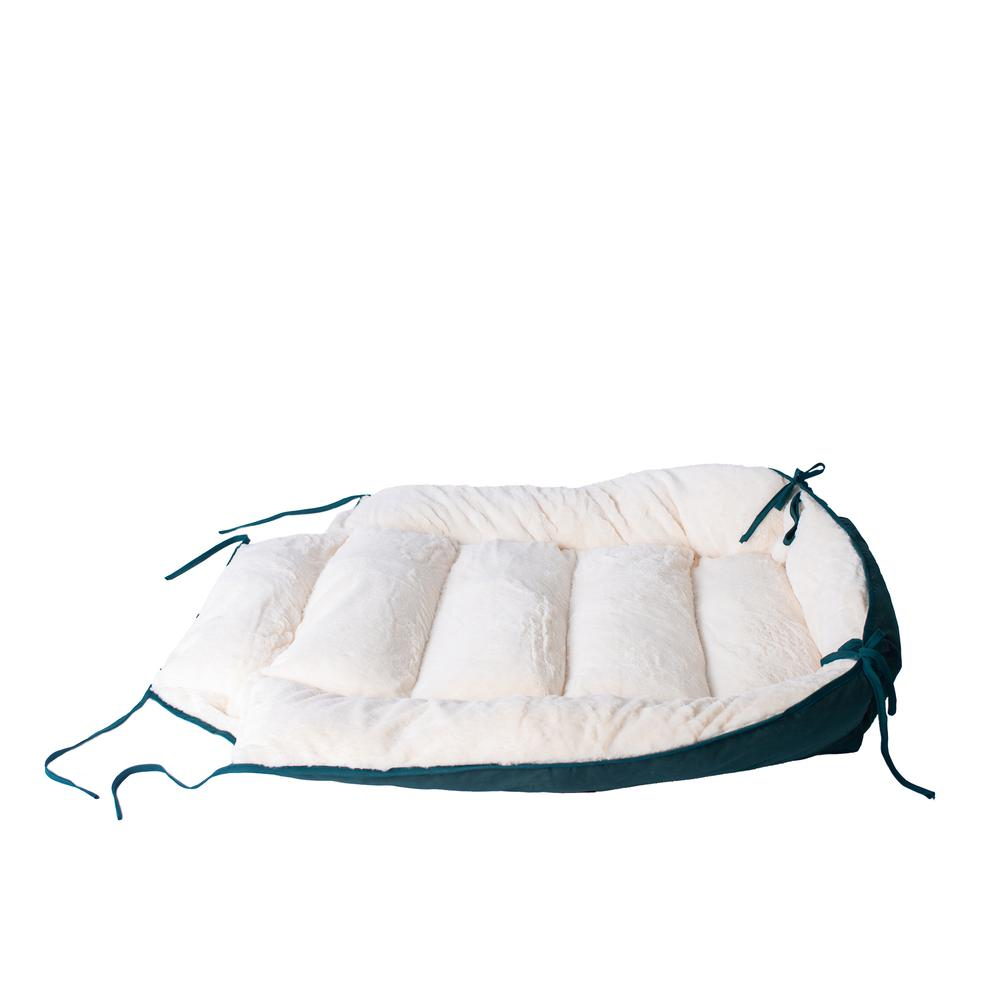 Armarkat Extra Large Pet Bed and Mat in Green & Ivory